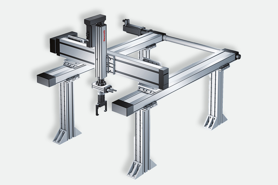 Mehrere Fließbänder mit Paketen