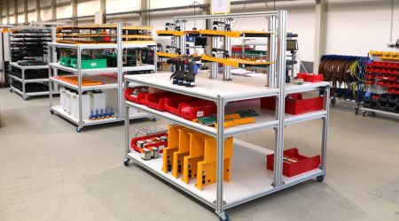 Ergonomischer Montagearbeitsplatz